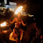 bâton de feu à cheval